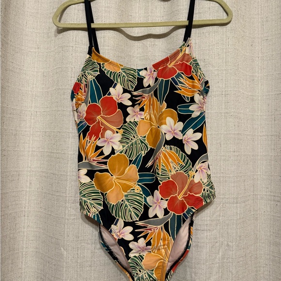 NWOT Hurley Bathing Suit - Picture 1 of 3